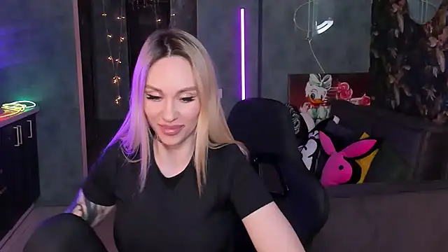 Blckmirrorr's Live XXX Chat