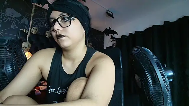 AlexHoe_ Adlı Modelin Canlı XXX Sohbeti