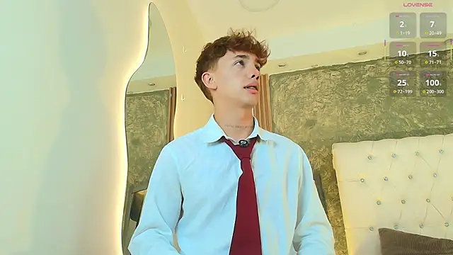 Chat +18 de Tomy_Rox ao vivo