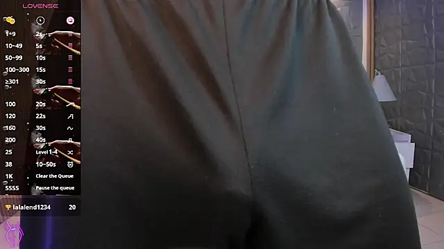 Aaron_Scoot Show Webcam