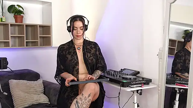 Živý XXX chat SatyaDj