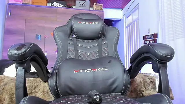 mariana_preciado's Live XXX Chat