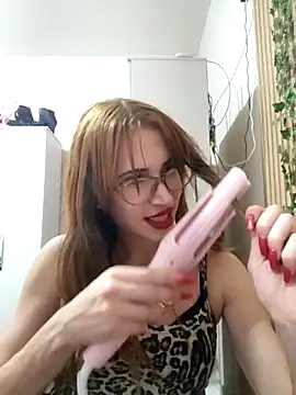 Irresistible24n Live XXX chat