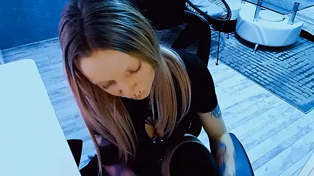 InesGold Chat XXX in diretta