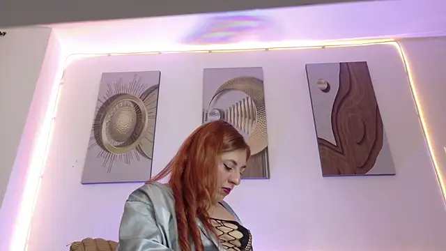 XXX chat uživo modela Alektra_bryce