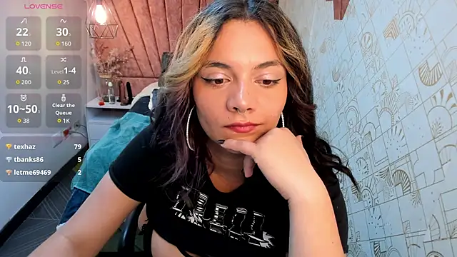 Kiara_Cruz__n Live XXX chat