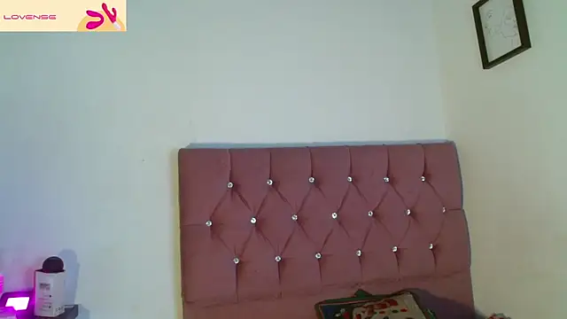 Show de aaron_antonella_mds na webcam