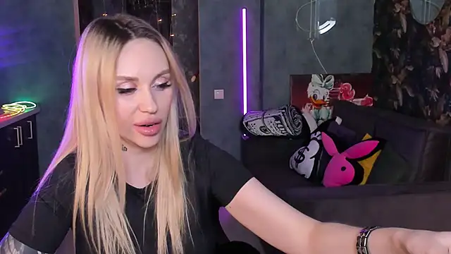 Blckmirrorr live XXX chat