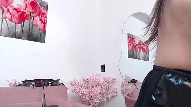 Chatroom XXX en direct de pinky_f00x