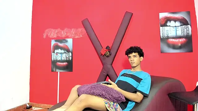 Вебкам-шоу VERY_HOT_GUYS