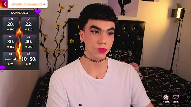 Show modela Kheyler_1 na web-kameri