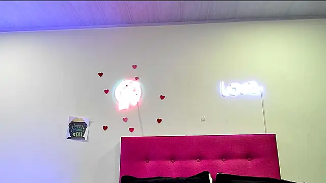 Ellie_Cute7's Live XXX Chat