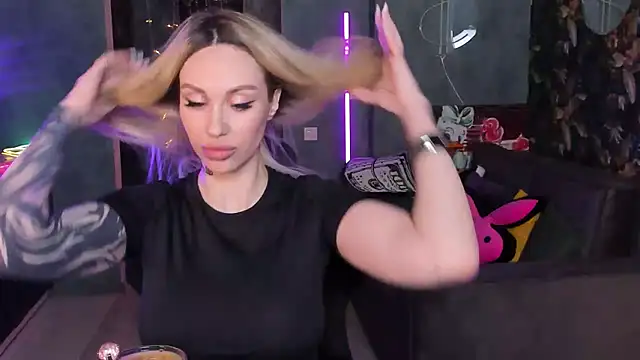 Chatroom XXX en direct de Blckmirrorr