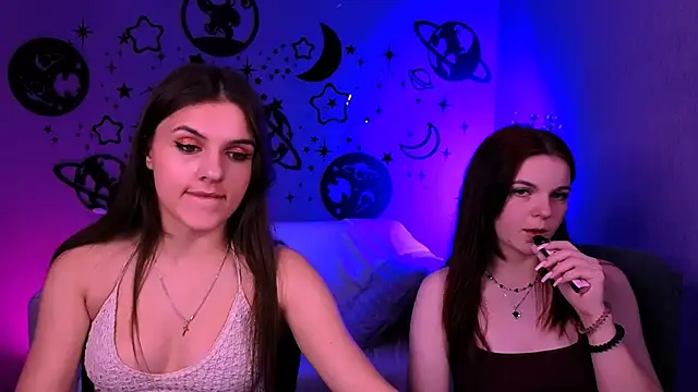 lisa_dark_'s Live XXX Chat