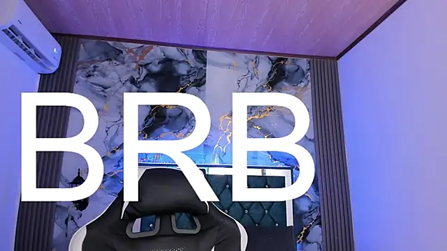 Živý XXX chat your_whore_Salome