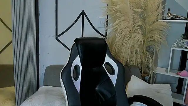 Živý XXX chat EmilyJohnsoon