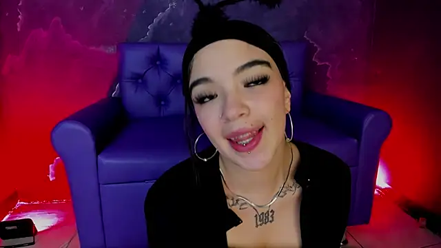 Živý XXX chat MeivissDemoni