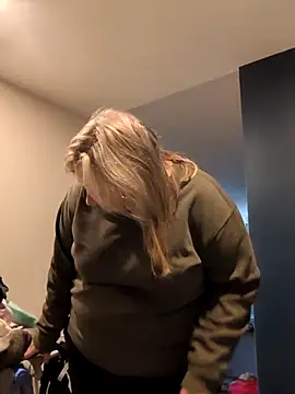 Canadian_BBW's Live XXX Chat