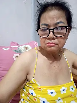 Hotestlove Chat XXX in diretta