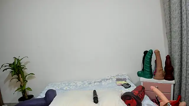 Chat XXX en directo de charlloteevans_X