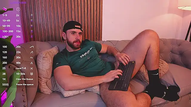 Maximo_Wolff Live XXX-chat