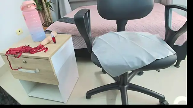 saray_reesee 라이브 XXX 채팅