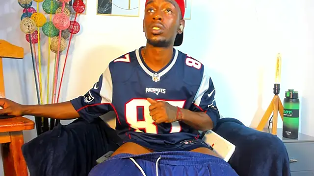 pipe_monstercock Show in webcam