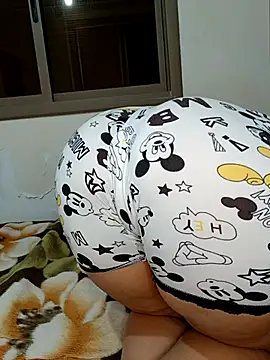 Ghizosexx69 Show in webcam