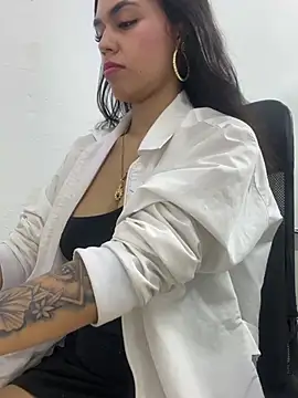 daniela-sexy Chat XXX live