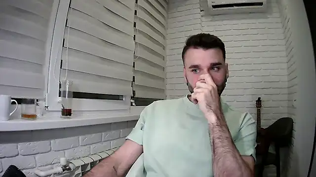 DaddySlava – Naživo XXX chat