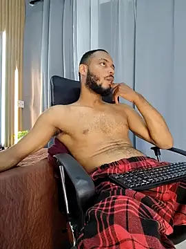 Oliver_bigblack_cock 网络视讯表演