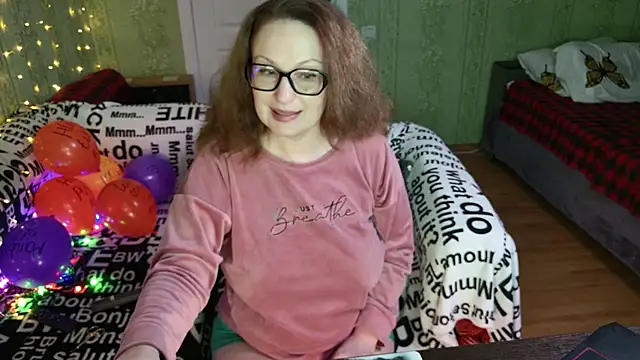 MarleneDietrich's Live XXX Chat