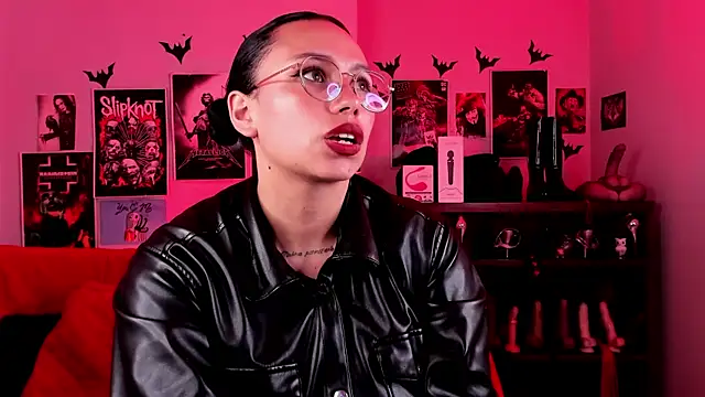 lilith-deveraux's Live XXX Chat