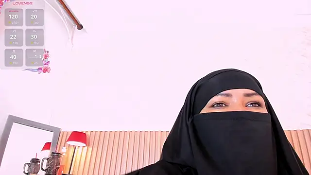 Layla_arabelle 现场XXX聊天