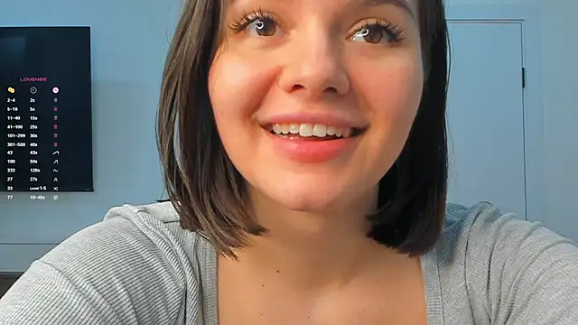 Xo_Laura's Live XXX Chat