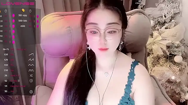 Monica-666888- 即時 XXX 聊天