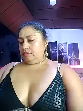 Keyla01_ 即時 XXX 聊天