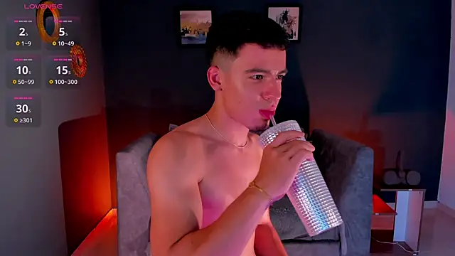 david_osorio's Webcam Show