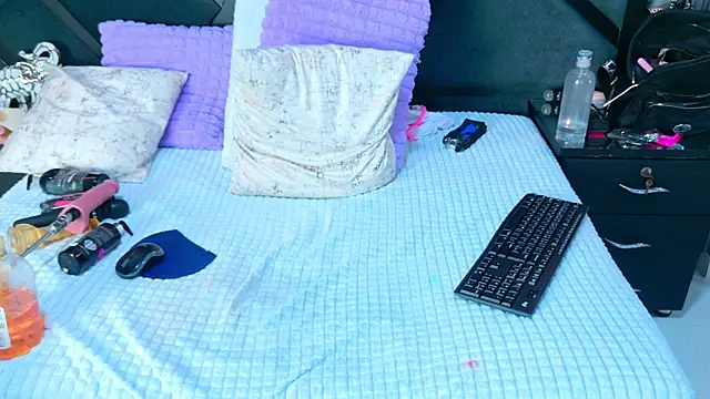 SabrinnaTaylor Live XXX-chat