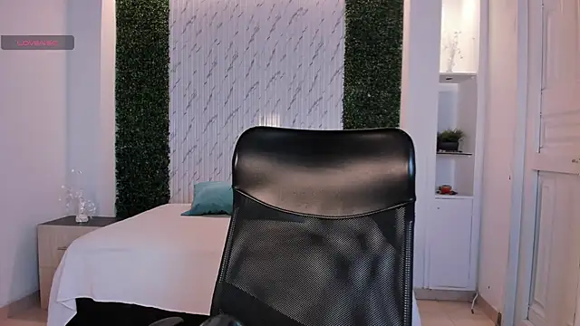 Chatroom XXX en direct de Alicee_Broownn