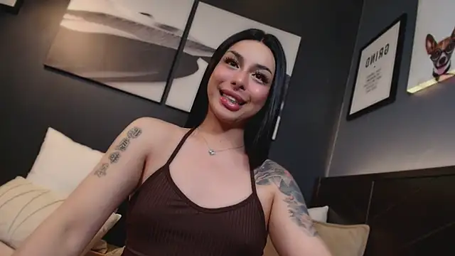 LetisiaRocks 即時 XXX 聊天