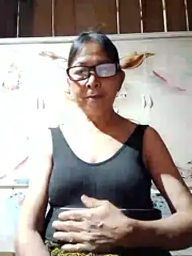 Sky-rain98's Webcam Show