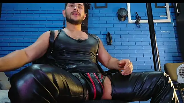 TheIan26 Live XXX Chat