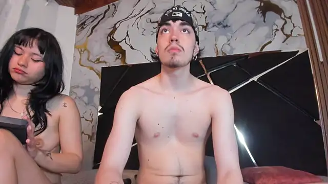 Couple_In_Heat webkamerás műsora