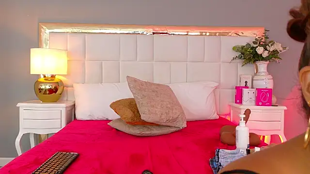 KateVenegas' Live XXX Chat