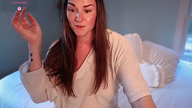 WickedWifeXO's Webcam Show