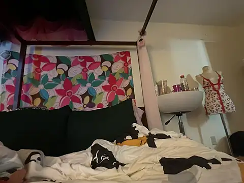 celestemarie_80: διαδικτυακό σόου στην κάμερα