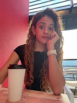 alana15 – Live XXX-chat