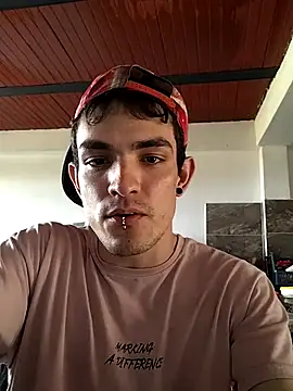 themaykiin19n Webbikameraesitys