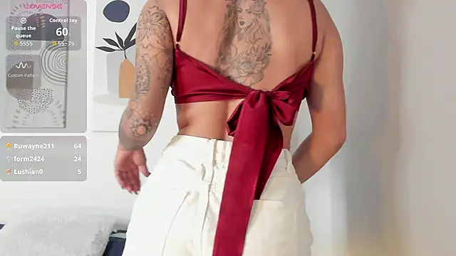 SeleneClark Chat XXX in diretta